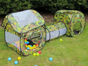 Children's play tent with tunnel