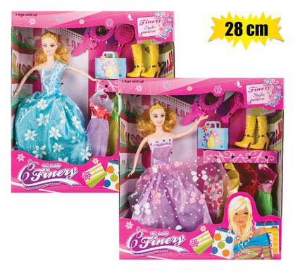DOLL MED 28cm PRINCESS W/4 DRESSES+ACC