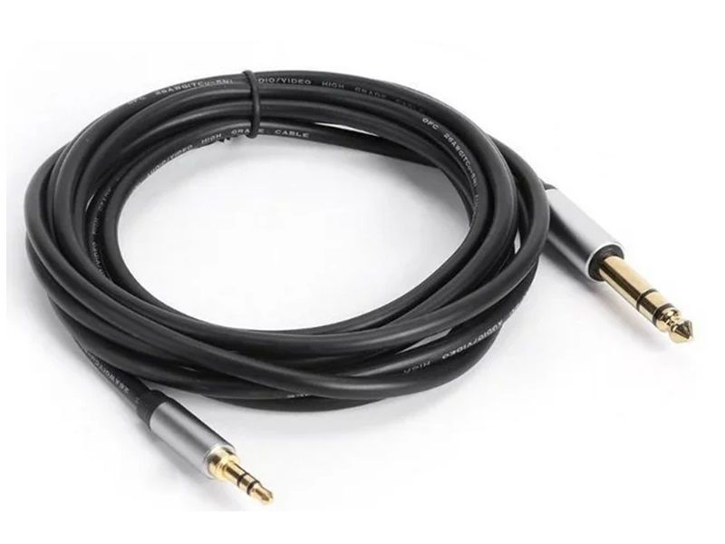 3m Microphone Cable with S3.5mm to S6.5mm Reliable Audio Connectivity